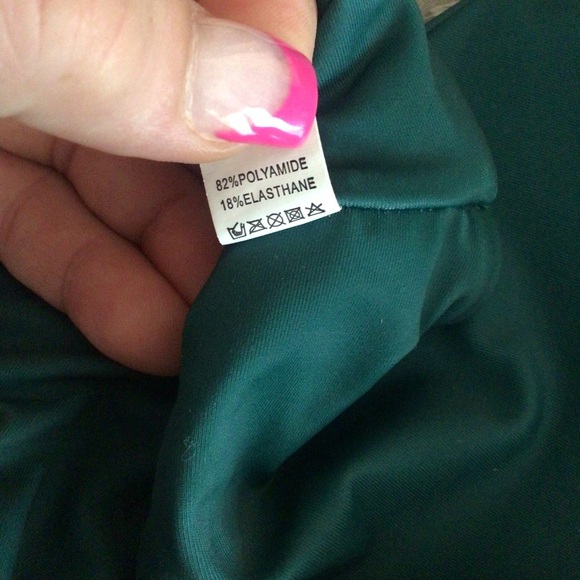 NWOT Shein Green Floral Tie Front Wide Strap Bikini Top Size Medium - Picture 6 of 7